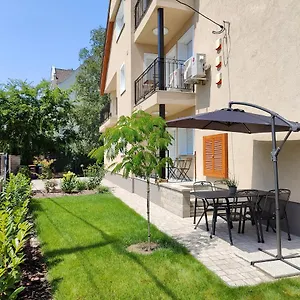 Apartmán Paskal-lux With Free Parking And Ac, Budapešť