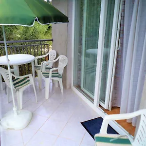 https://turkovic-apartments.primorje-gorskikotar.com